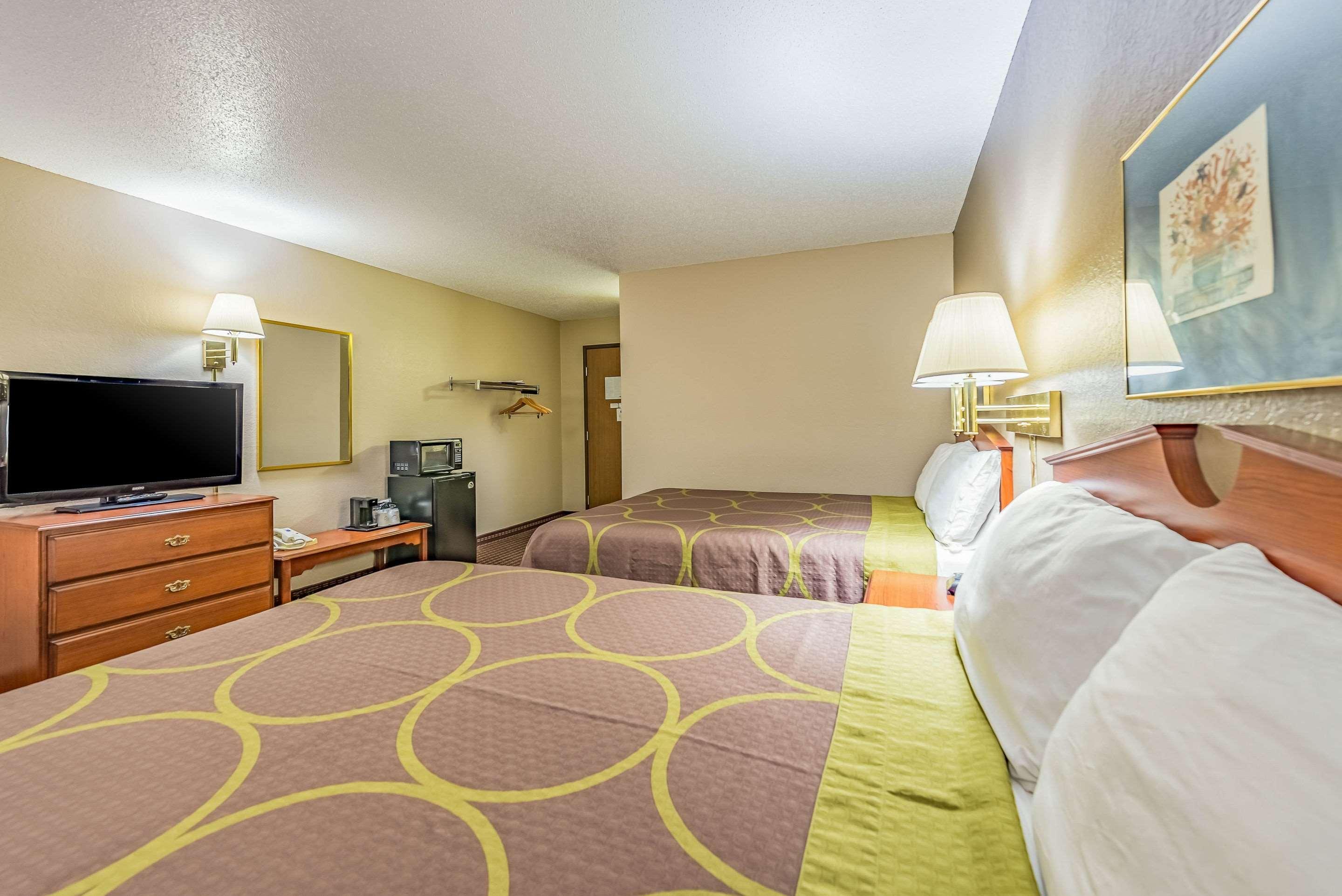 Rodeway Inn Saint Joseph Экстерьер фото
