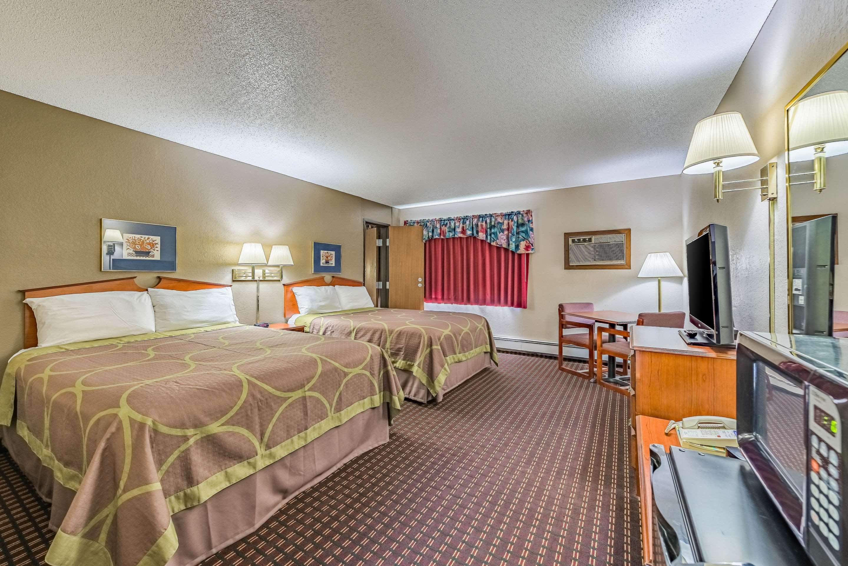 Rodeway Inn Saint Joseph Экстерьер фото